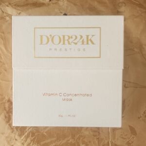 D'Or Skincare Vitamin C Concentrated Mask - White and Gold